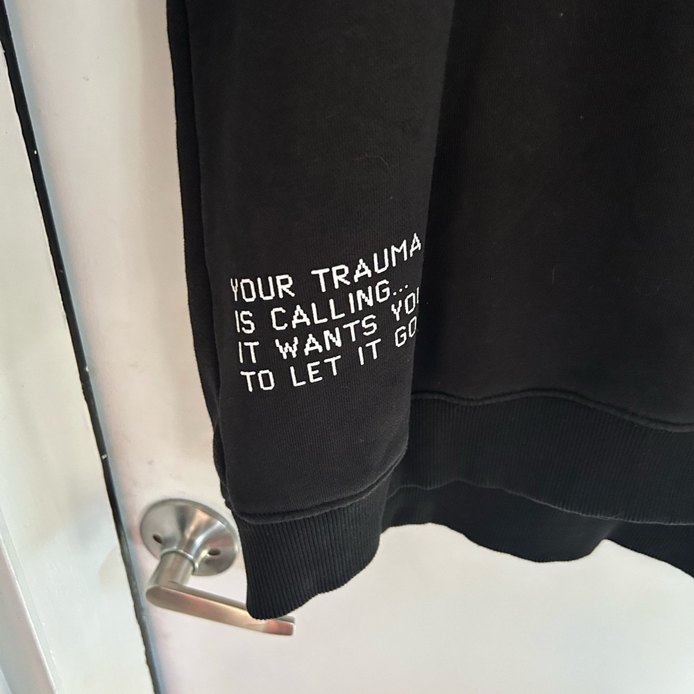Apt-3C Apparell - Limited Edition “B$tch I’m in Therapy” Crewneck Sweatshirt - Picture 3 of 5